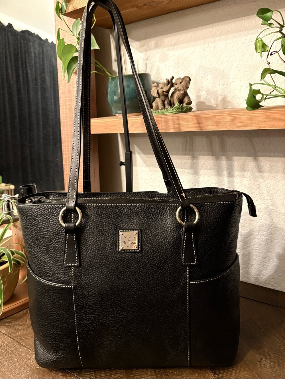 Dooney & Bourke Black Pebbled Leather XL Tote | Red Lining | Zip Top | Leather